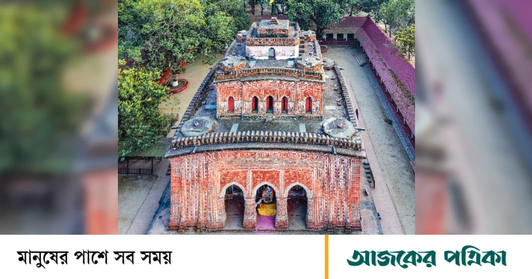 টেরাকোটার রূপকথা কান্তজিউ মন্দির