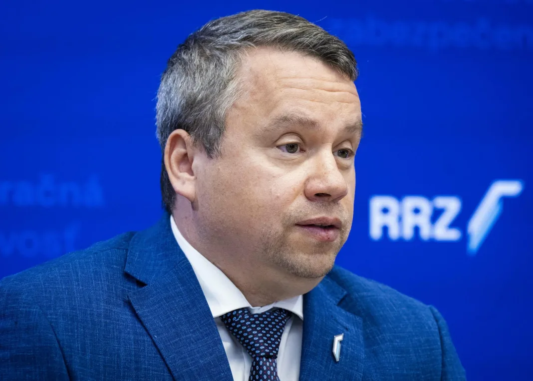 Rozpočtová rada zvýšila odhad deficitu verejnej správy, dôvodom sú najmä vyššie výdavky na obranu