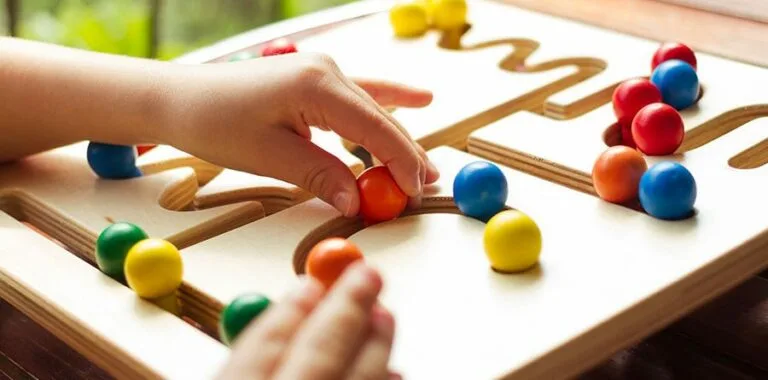 Η εργοθεραπεία με δύο ματιές