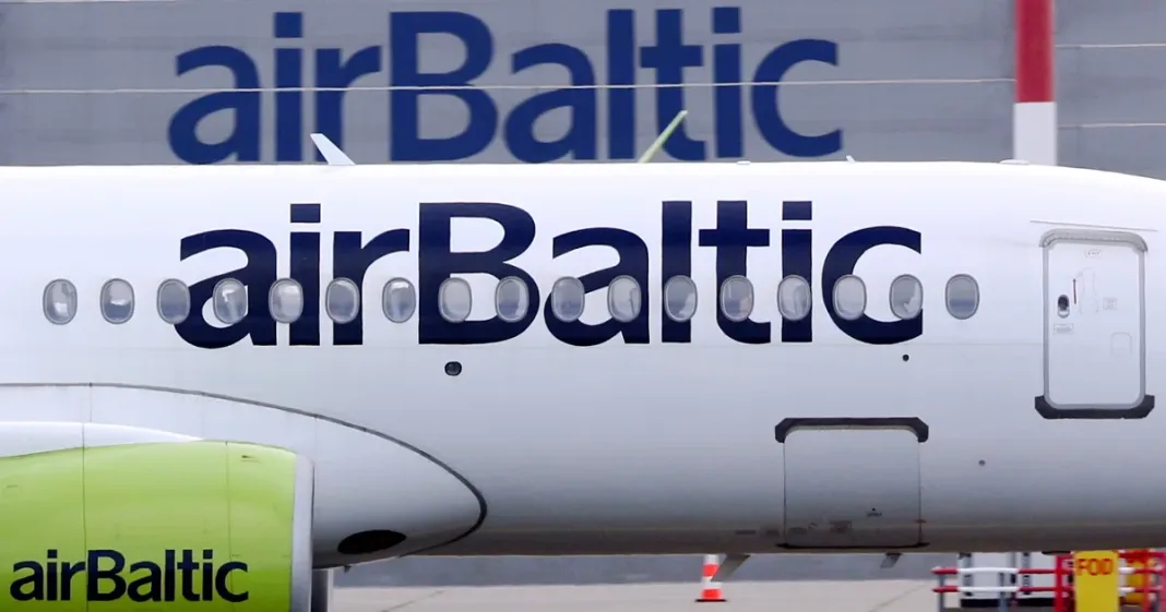 Ametiühing: airBaltic plaanib koondada ligi 100 pilooti ja 200 stjuardessi