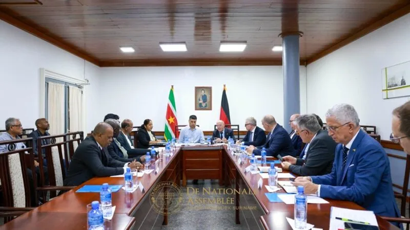 Duitse parlementariërs halen ratificatie grensprotocol Suriname en Frankrijk aan