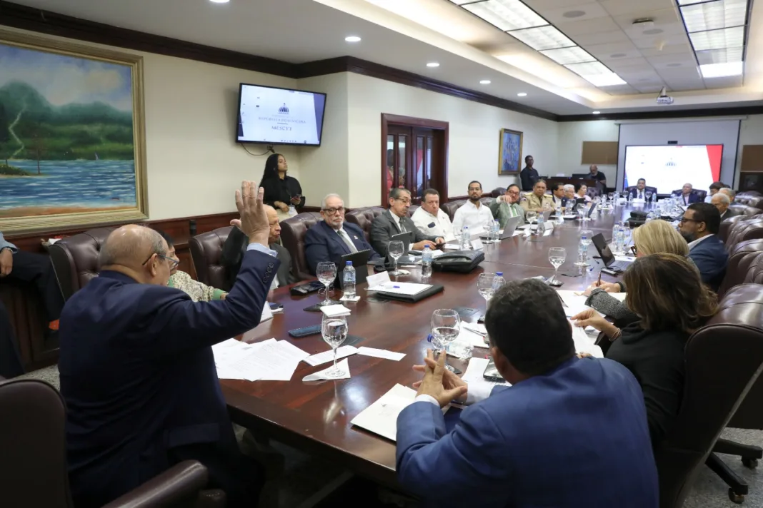 CONESCyT aprueba autonomía de instituciones de educación superior y nuevas disposiciones para fortalecer sistema universitario