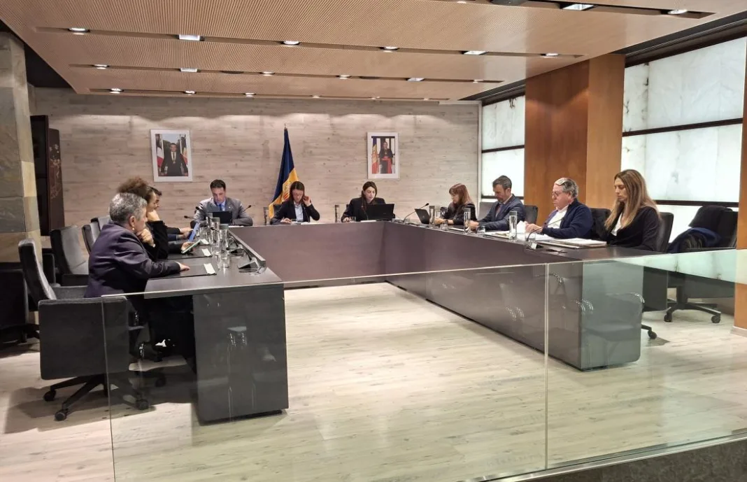 Ordino aprova la compra d’un terreny per ampliar les places d’aparcament
