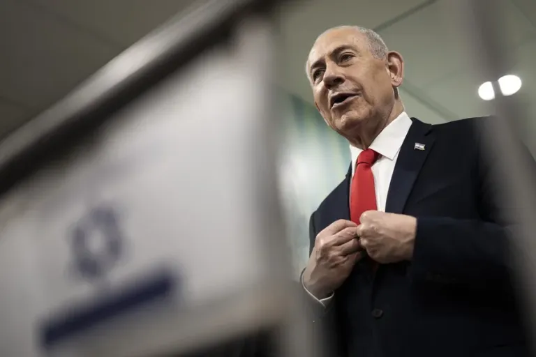 Netanyahu lidera elecciones en Israel, pero oposición obtiene más escaños, según sondeos