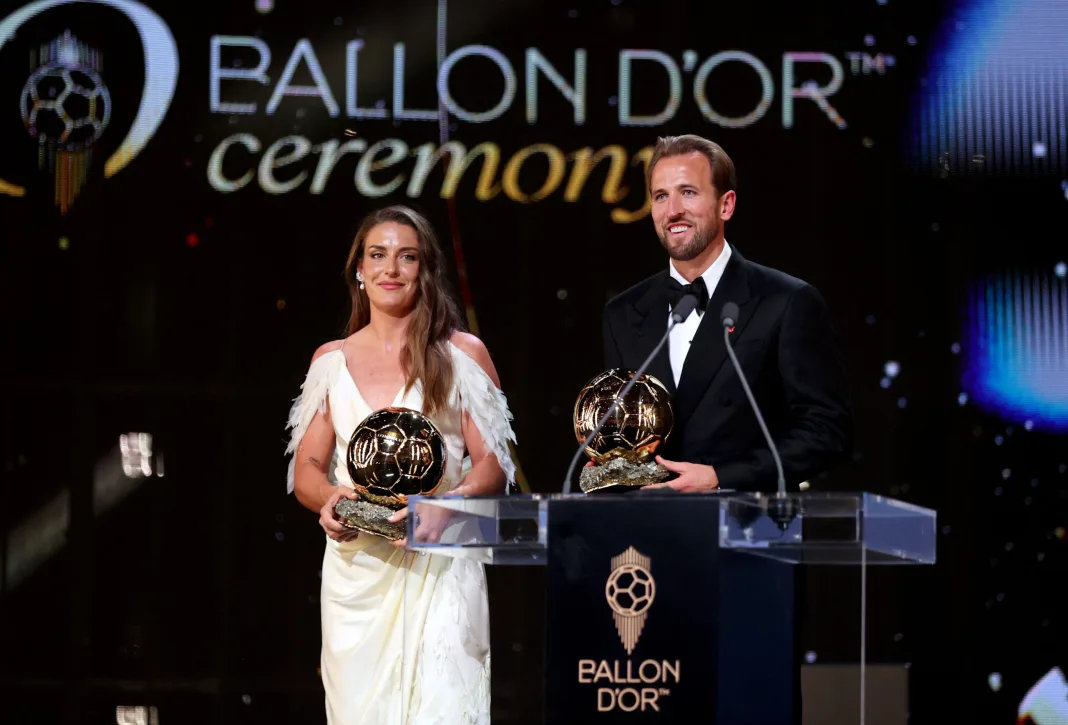 (261027) -- LONDON, Oct. 27, 2026 Photo by Xinhua/ABACAPRESS.COM) -- Men's Ballon d'Or award winner Bayern Munich's Harry Kane (R) and women's Ballon d'Or award winner London City Lionesses' Alexia Putellas pose during the 2026 Ballon d'Or Football award ceremony in London, Britain, on Oct. 26, 2026. Photo by Xinhua/ABACAPRESS.COM/Li Ying)