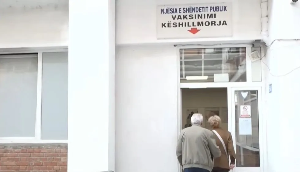 Nis vaksinimi kundër gripit sezonal në Kosovë