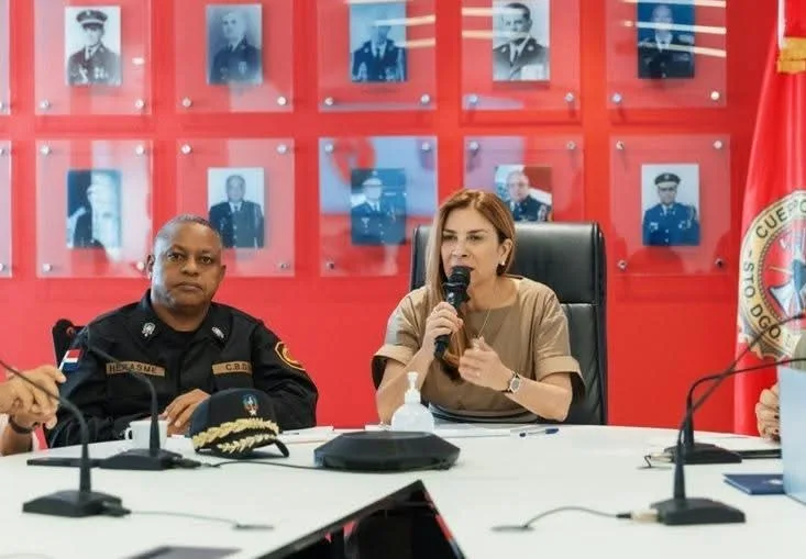 Carolina Mejía activa comité de prevención ante lluvias en el DN