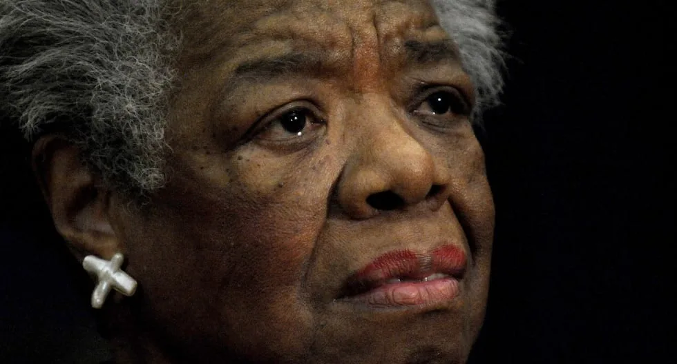 Cita del día, Maya Angelou, escritora: “Cada persona merece un día en el que no se enfrente a los problemas, no busque soluciones”