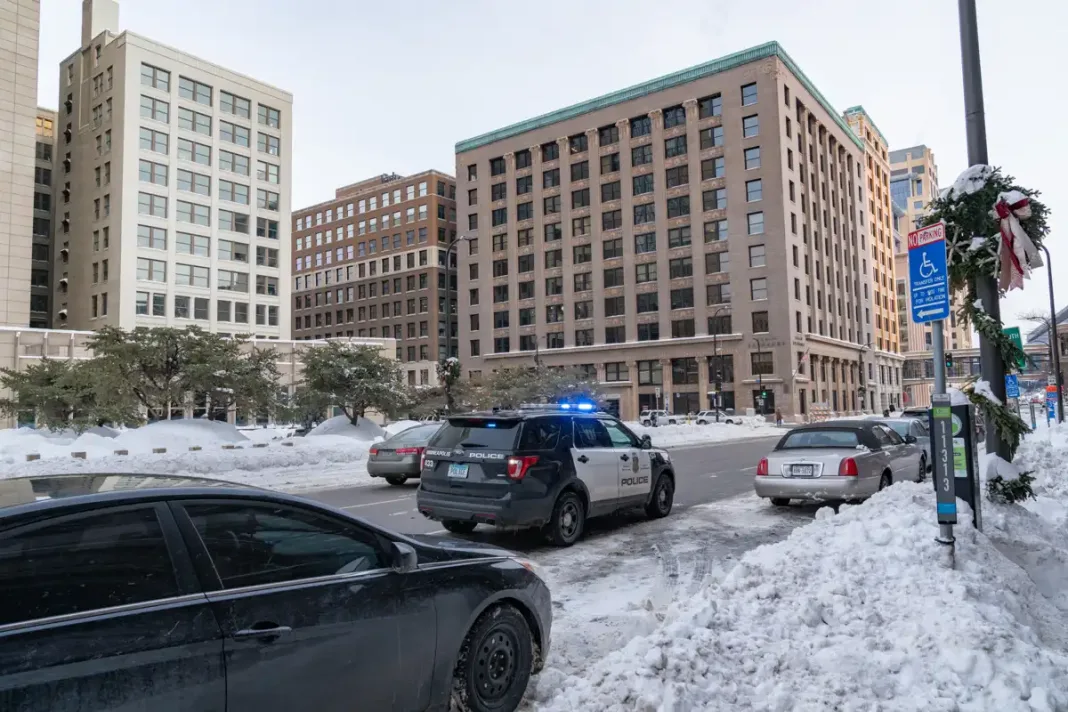 Reported Gunfire Draws Police Response in Northeast Minneapolis, Minnesota