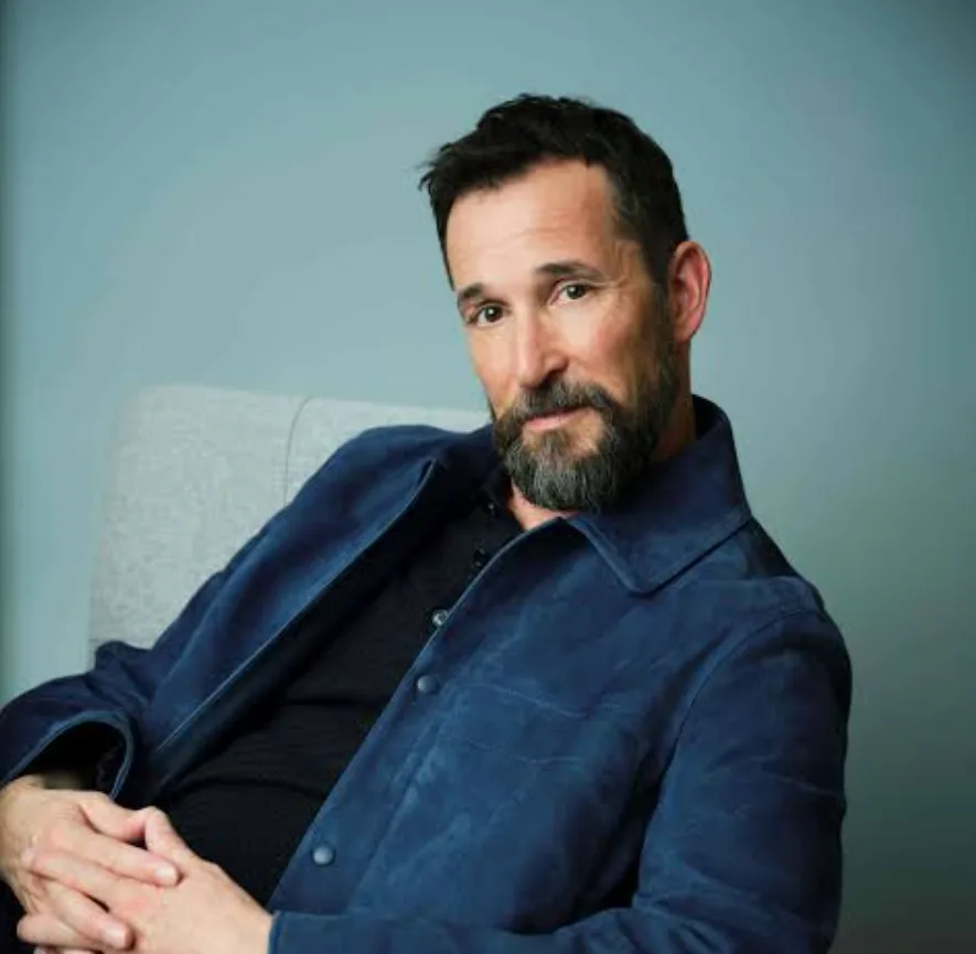 Noah Wyle elegido el hombre más sexy del mundo por People