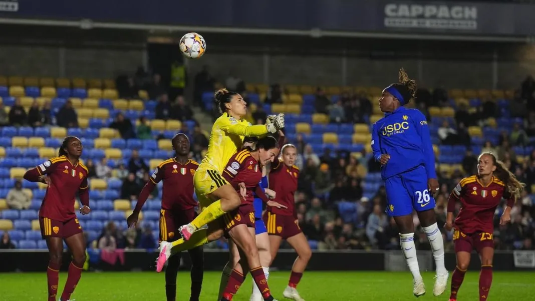 Aussie Carpenter helps Chelsea build Champs League win