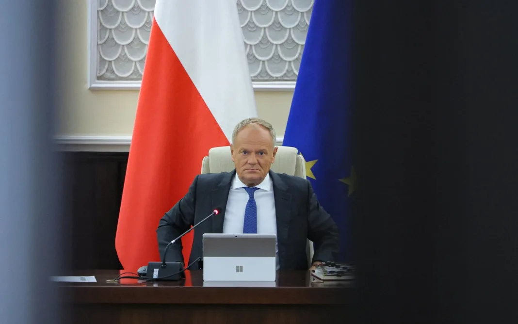 Donald Tusk ostrzega przed polexitem: wybory w 2027 r. zdecydują o kursie Polski