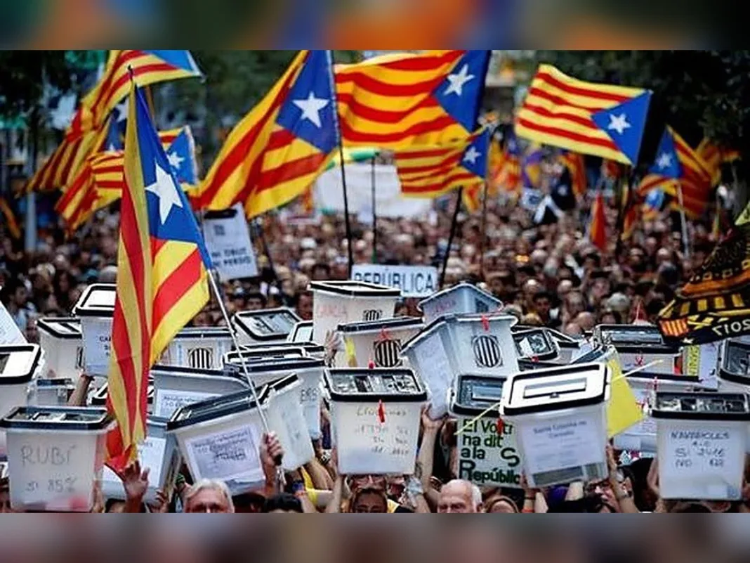 Spanish court clears 35 Catalan officials after Luxembourg ruling on referendum spending