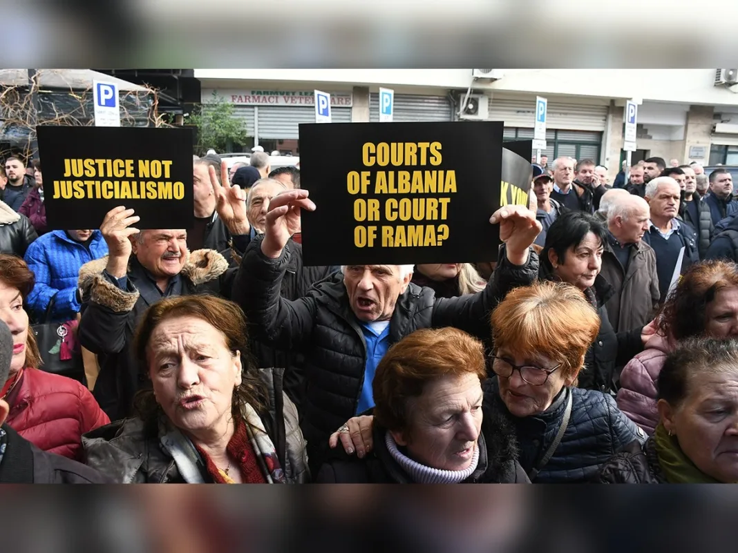 Albanian lecturers join protests as student revolt expands beyond campuses