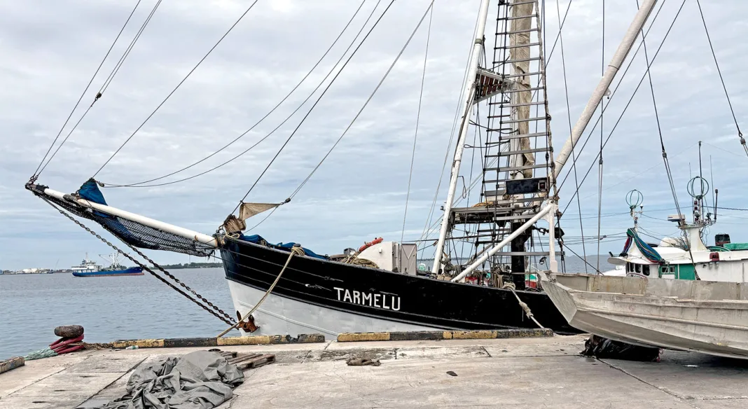 Shipping loses workhorse vessel