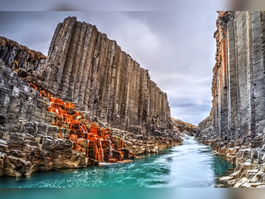 East Iceland Municipalities Prepare Challenge to New Fixed Flight Subsidy