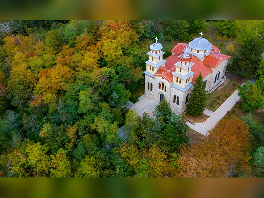 Iljaz Bey Mirahor Mosque: Albania’s Oldest Ottoman Monument Still in Daily Use