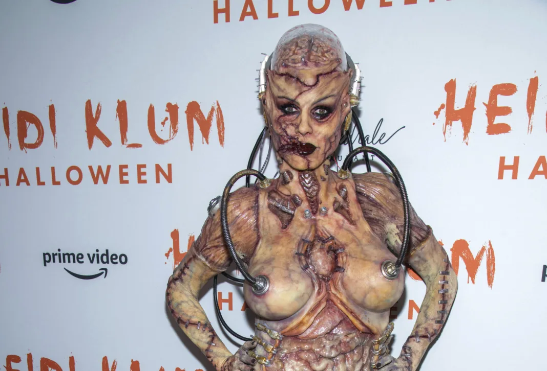 Heidi Klum attends her Halloween party at Cathedrale on Thursday, Oct. 31, 2019, in New York. (Photo by Charles Sykes/Invision/AP) === 103119126149, 21334631, 32 ===