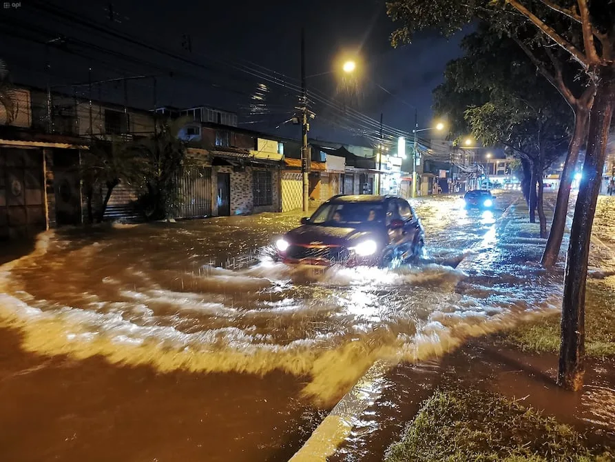 Lluvias de este martes tendrían su mayor intensidad entre las 15:00 y las 17:00, según el Inamhi