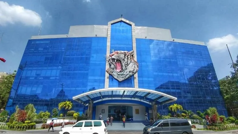 Mandaluyong offers free rides to cemeteries on Undas