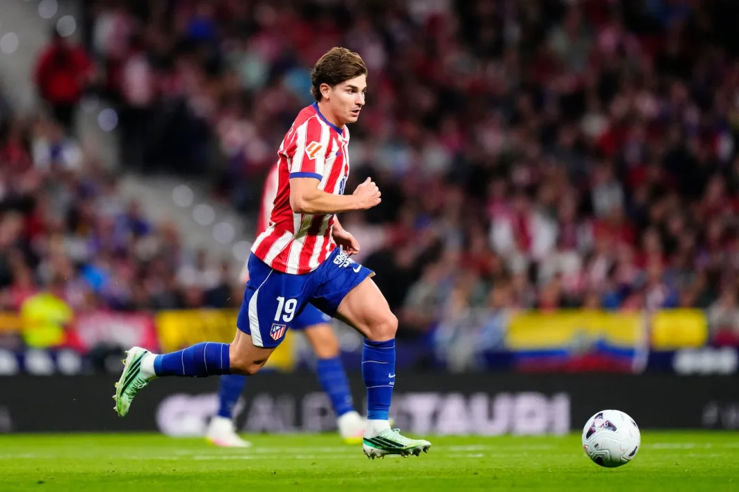 Julián Álvarez se disculpa por pedir su salida del Atlético de Madrid