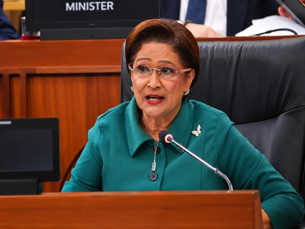 Prime Minister challenges former leaders supporting Cuba embargo removal.