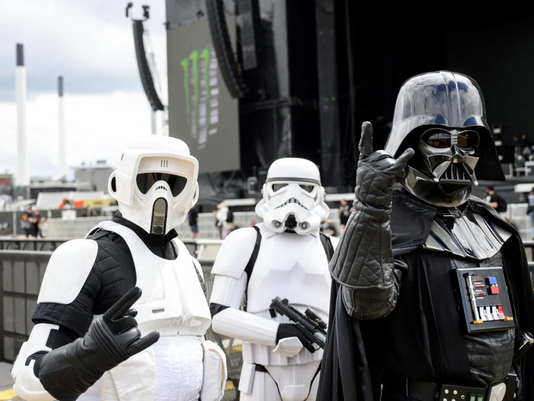 La película de Star Wars, planeada desde 2020, quedó congelada de forma indefinida