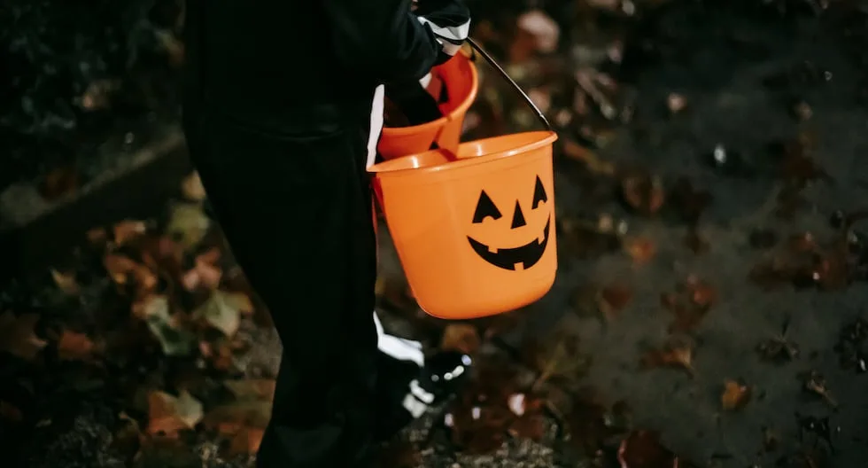 ¿Por qué los niños recorren las calles pidiendo dulces cada Halloween? El origen de esta tradición