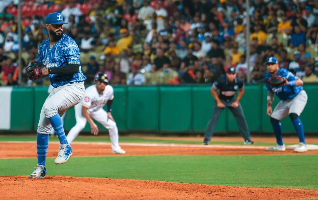 Licey derrota a las Águilas en Santiago con ofensiva de 14 imparables
