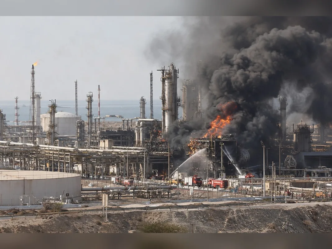 US Reportedly Weighs Massive Bomb for Potential Strikes on Iran’s Energy and Nuclear Sites