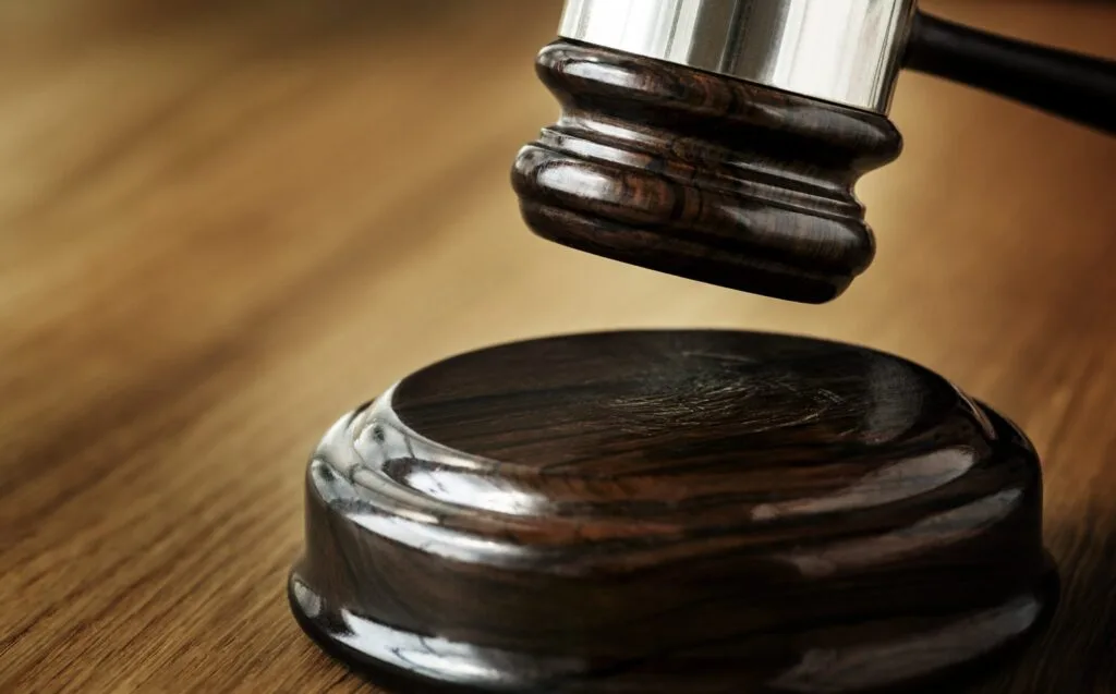 Tribunal condena conductor causó accidente que provocó cinco muertes en Autopista 6 de Noviembre