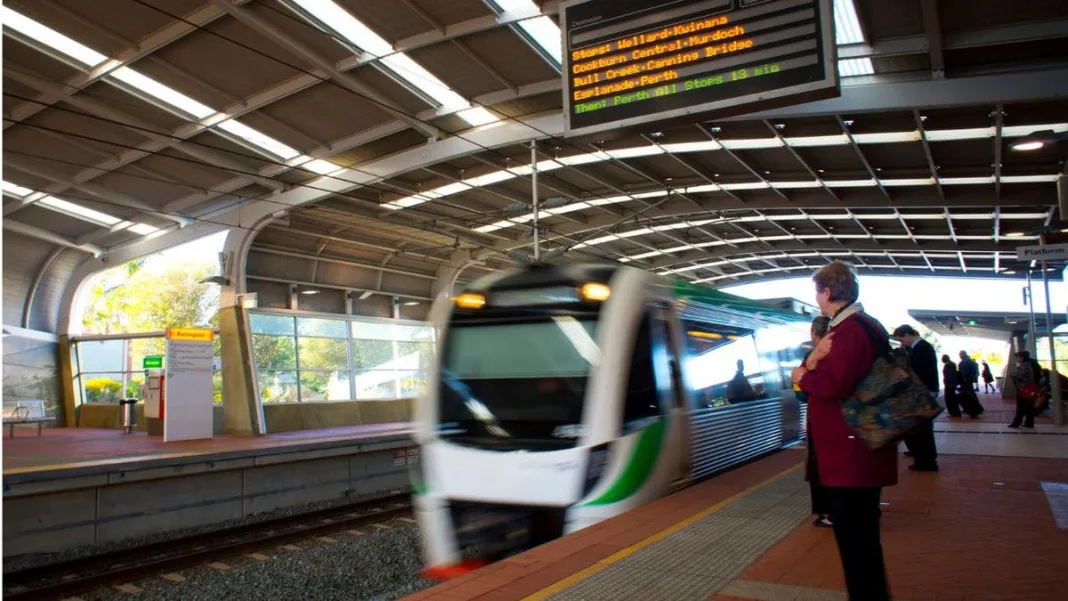 Services on the Mandurah line and the Yanchep line in Perth are both affected by technical issues for the second day in a row.